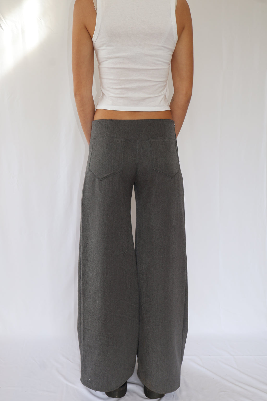 AUGUST PANTS - ASH